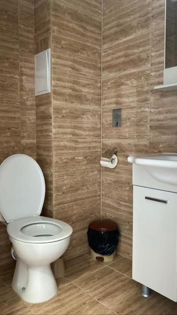 Бялата Къща Hotel Kirkovo  Exterior photo